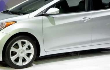 Hyundai Elantra: élményszerű autózás elérhető áron